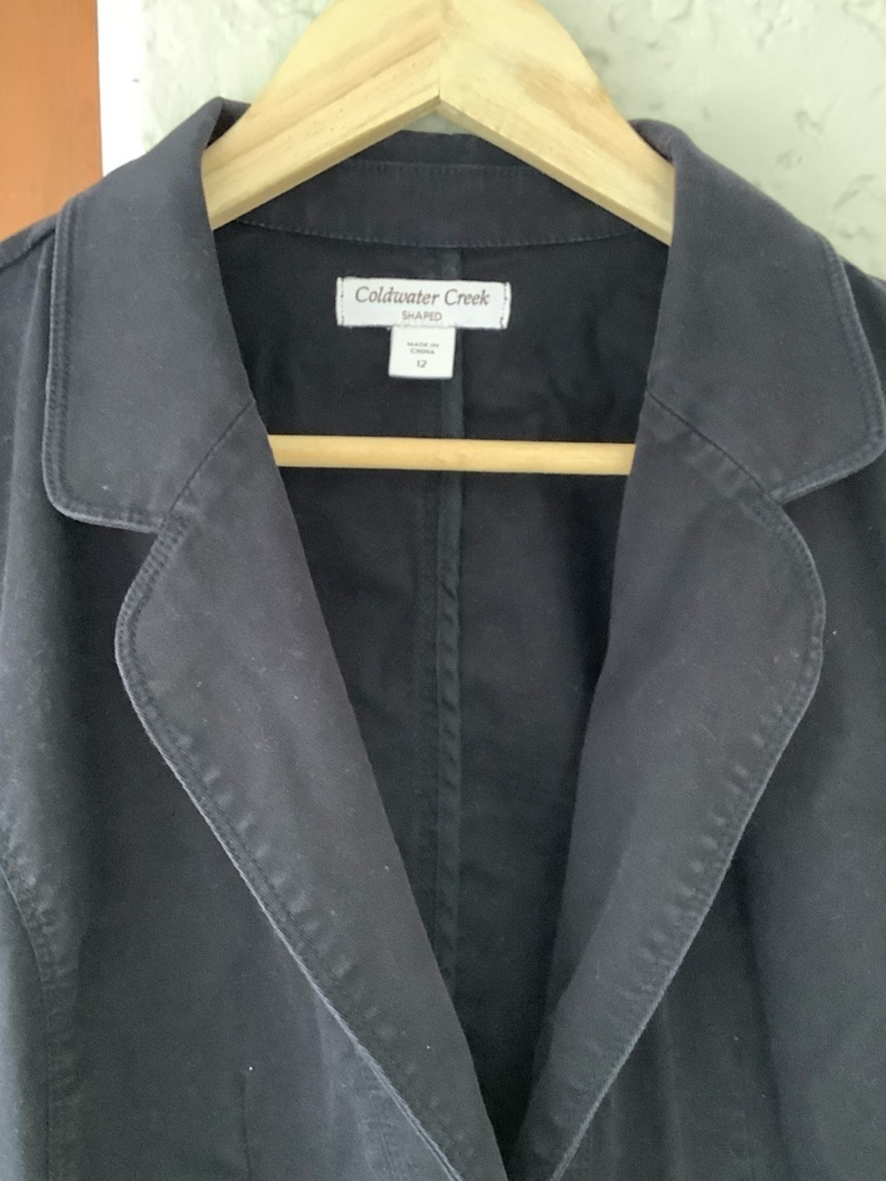 Coldwater Creek Black Women's Two-Button Notch Lapel Blazer - Picture 2 of 3